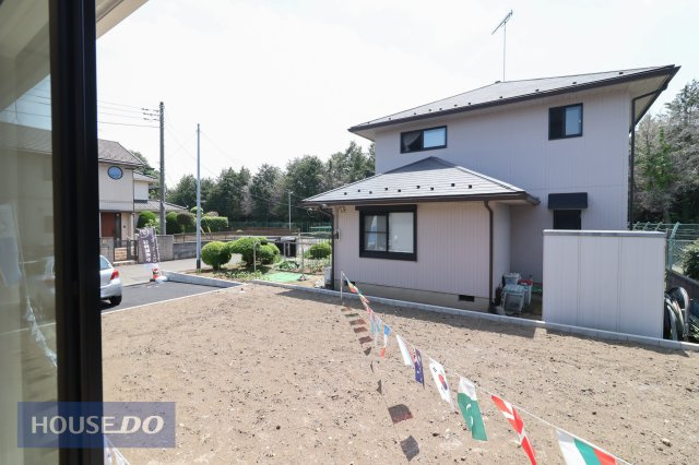 【物件からの展望】お部屋の窓から見える風景が忙しい日々に癒しをプラス◎窓からの眺めや陽射しが開放感と居心地の良さをもたらします♪