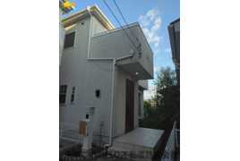 春日部市中央3丁目中古戸建ての外観