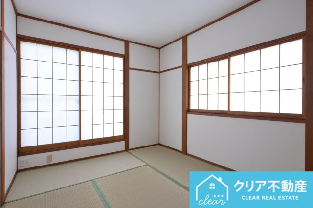 寛ぎの時間を紡ぎだす主寝室。朝も気持ちよく目覚められます。