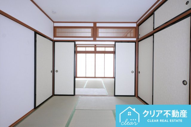 日当たりのよい続き和室でひろびろ過ごせます！