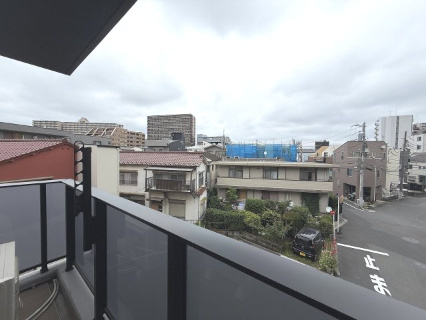 大きな前面棟が無く、眺望が開けています
