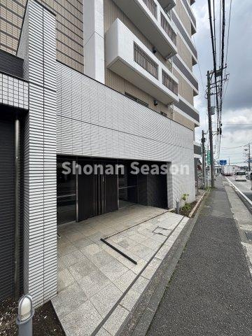 オートロックでセキュリティ面でも安心してお住まいいただけます。