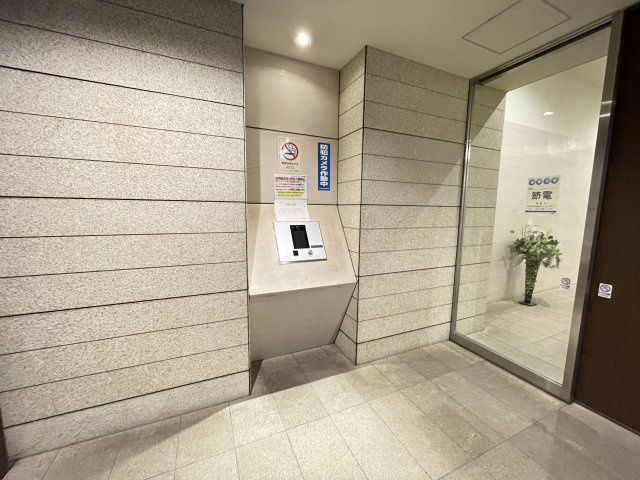 突然の訪問や勧誘などを防ぐことができ、プライバシーを守れます。　