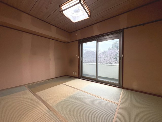 東側和室6畳