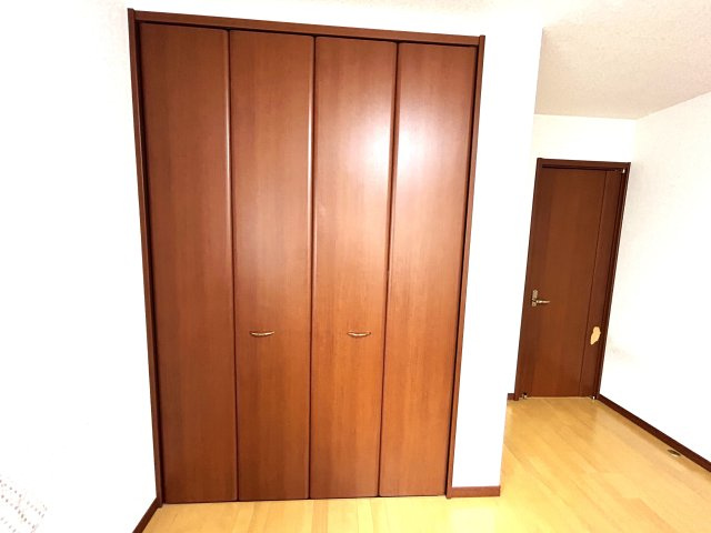 たっぷりとした収納スペースです。