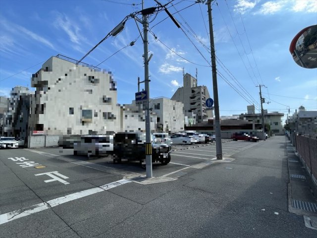 外観：328000611780