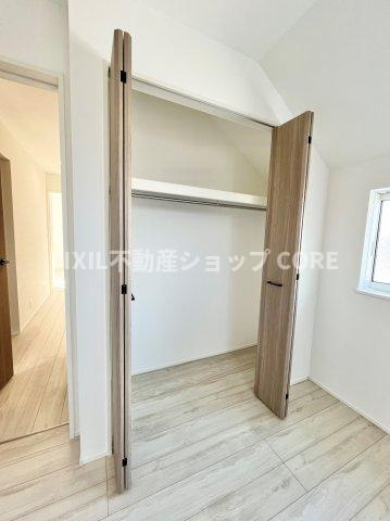 全居室にクローゼットを完備！居室空間をより広く隅々までお使いいただけますね。　