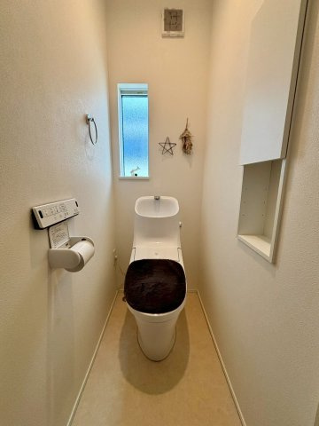 2階のトイレになります！