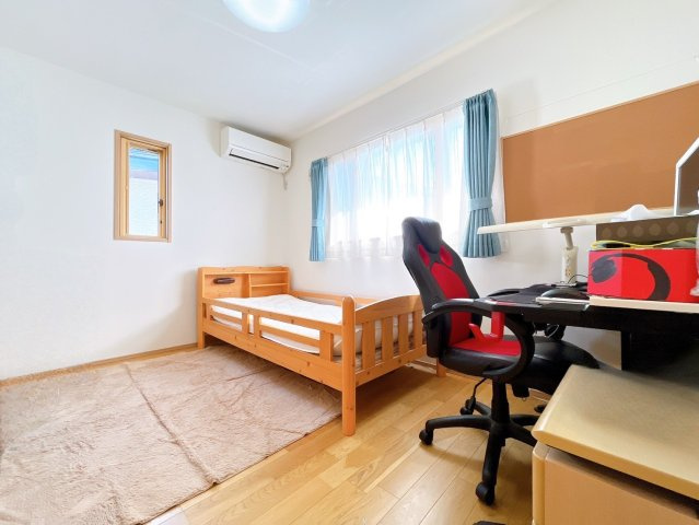 「どんな家具を置こうかな」とワクワクする。好みのこだわりのお部屋にしてじぶんだけの部屋でゆったりと寛げます。