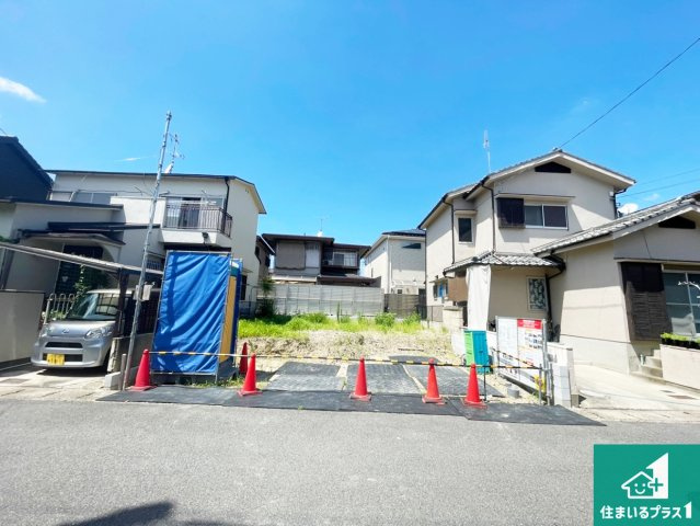 周辺は落ち着いた街並みの住宅地！子育てがしやすい住環境です！気になることがありましたら、お気軽にお問い合わせください！　