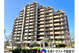 香久山パークスクエアN棟の外観