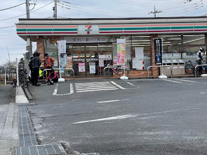 セブンイレブン多摩南野店まで徒歩10分