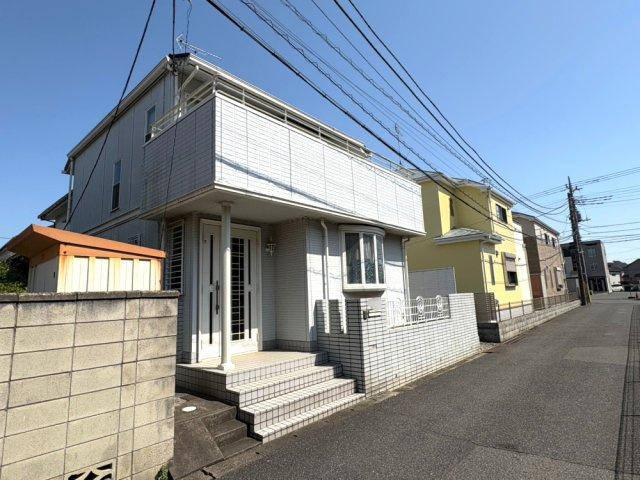 ■東武スカイツリーライン「武里」駅徒歩8分！　■大和ハウス施工による中古住宅！　■水回りがコンパクトで家事ラク動線！　■正善小学校徒歩7分(500ｍ)・武里中学校徒歩22分(1700ｍ)
