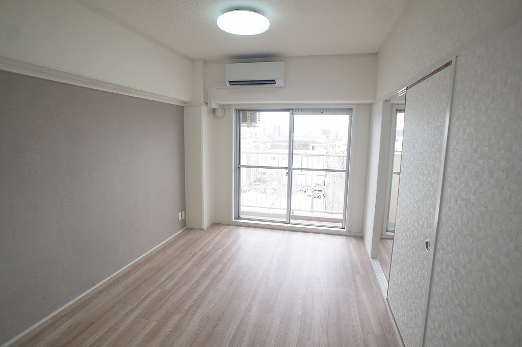 【洋室2：約6帖】エアコン付きのお部屋です☆