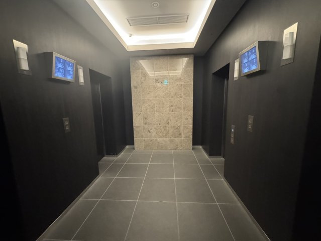 エレベーターホール