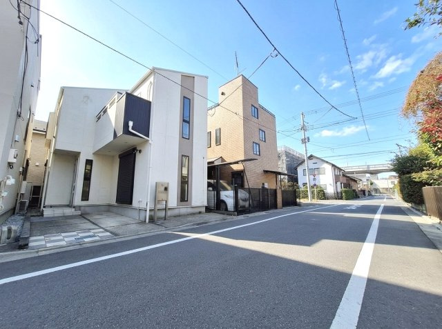 2沿線3駅利用可能。