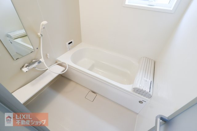 1日の疲れを癒やすバスタイムはゆったりお風呂に浸かって至福の時間です。