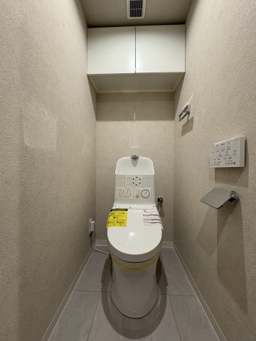 温水洗浄便座付きトイレ交換済み