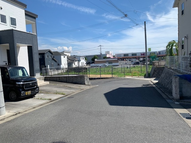 前面道路含む現地写真