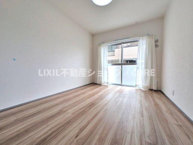 元気が生まれるお部屋です。明るい気分で始まればなんだか一日いい事が続く気がします。