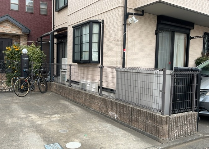 省エネ給湯器とは従来型の給湯器より熱効率が高く、少ない燃料でたくさんのお湯を沸かすことが出来る高効率な給湯器のことを指します。また、省エネ給湯器には種類があり、利便性や効果なども様々です。