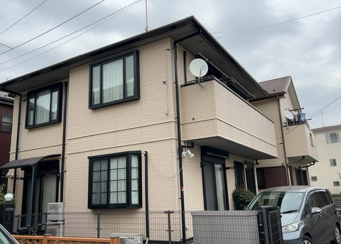 隣家の土地はどうなっているのか、生活利便施設が近くにあるのか、学校まで近いかなど、お客様のライフスタイルにあわせたイメージが重要です。また、近くにあると困る施設が近くにないかも確認するといいでしょう。