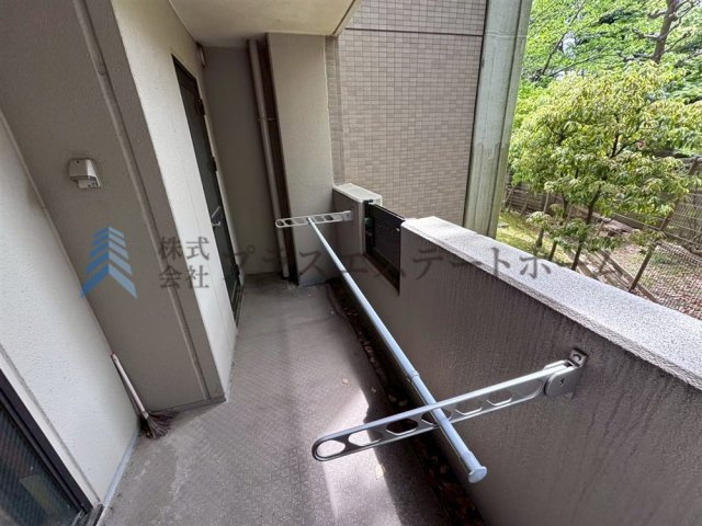 バルコニー♪静かな空間で小鳥のさえずりが聞こえそうです♪