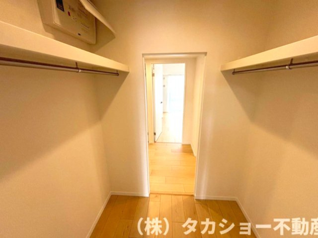 ウォークスルークローゼットです!