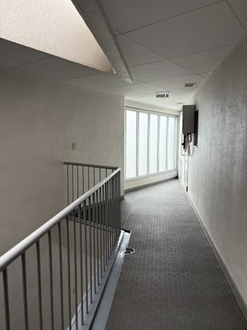 清掃の行き届いた廊下