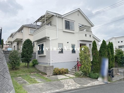 平塚市めぐみが丘2丁目　中古一戸建て