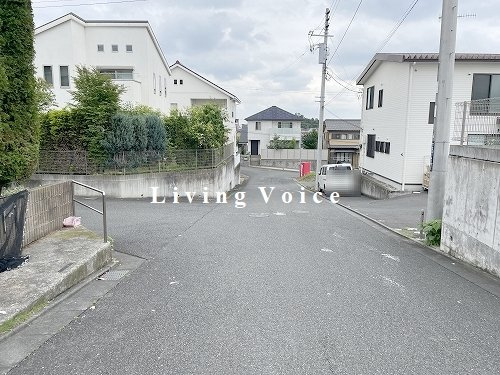 平塚市めぐみが丘2丁目　中古一戸建て