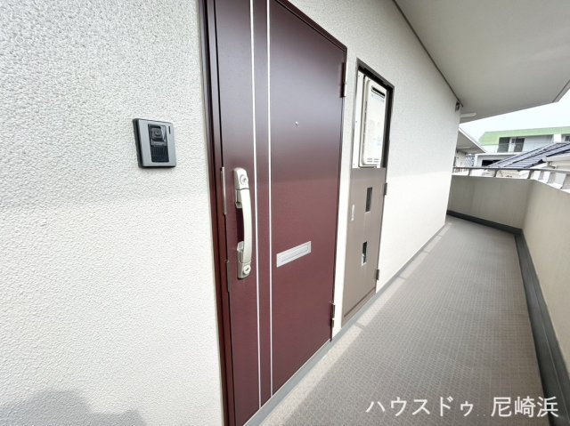 ■お子様も安心のモニター付きインターホン完備♪