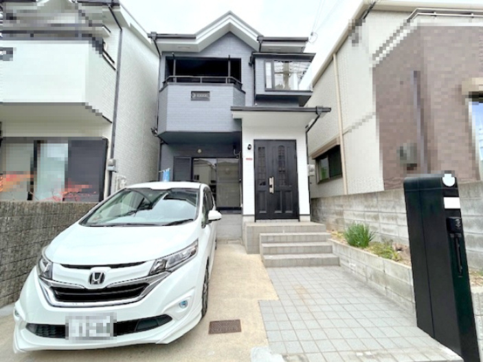 外観：327002177167