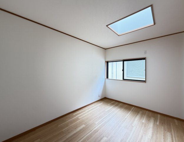 洋室6帖　子供部屋にぴったり