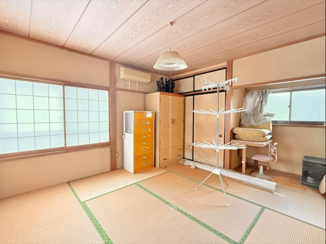 丁寧な造りが魅力的な続間の和室！落ち着きのある空間です！