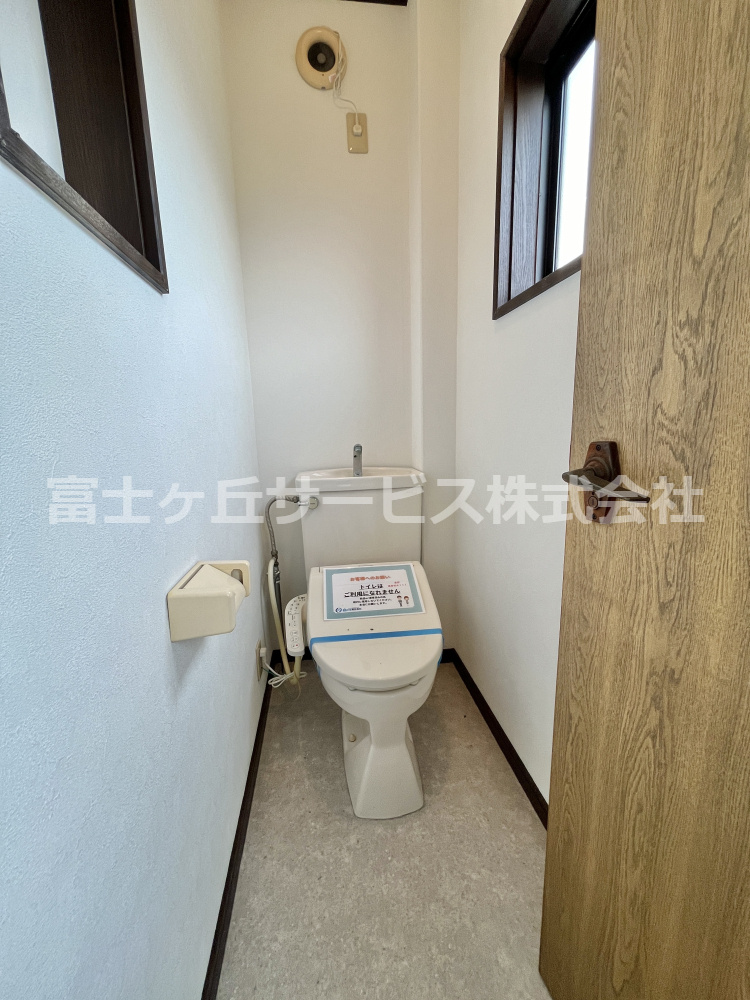 2階奥のトイレ