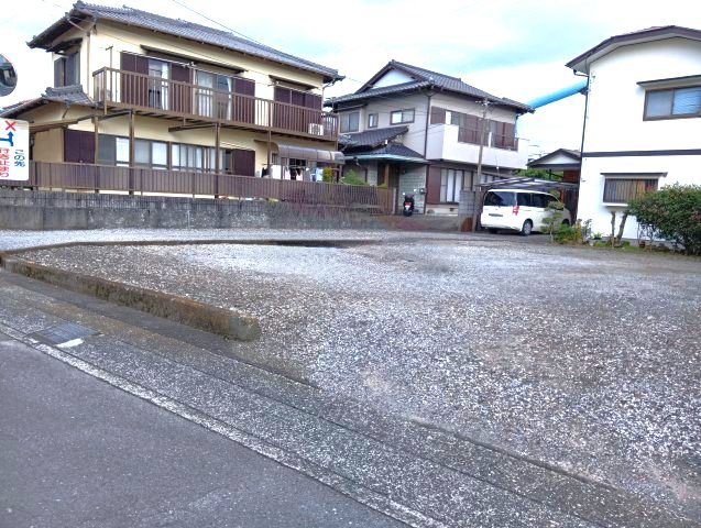 綺麗な敷地の広さは約55坪あります。成形地となっています。