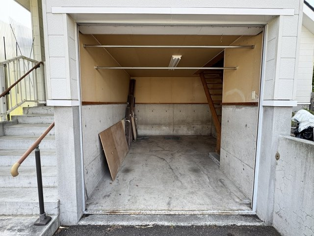 横幅2ｍ26×奥行4ｍ77×高さ2ｍ36。