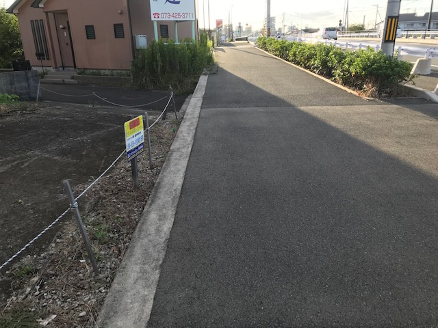 前面道路含む現地写真