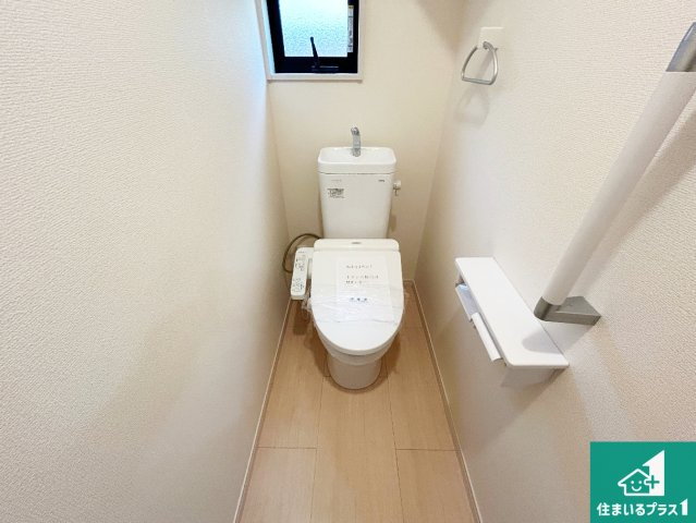1・2階の2ヶ所にあるので、朝の忙しい時間の順番待ちもなく、深夜の利用にも大変便利です。