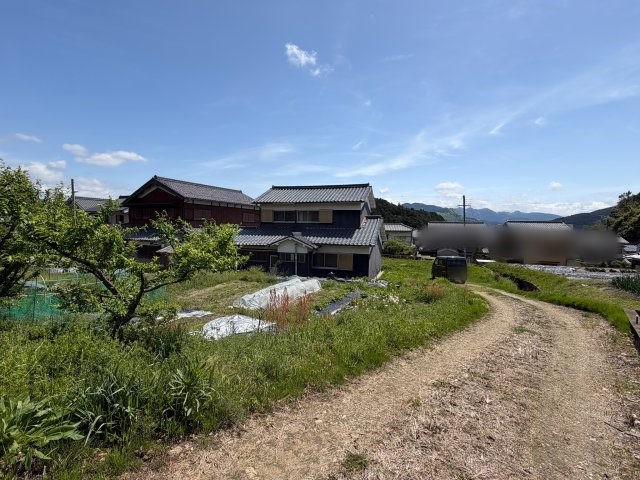 ★近鉄大阪線『榛原』駅まで徒歩約17分♪榛原駅までのバス停も家からすぐ♪針インターまで車で約15分圏内♪