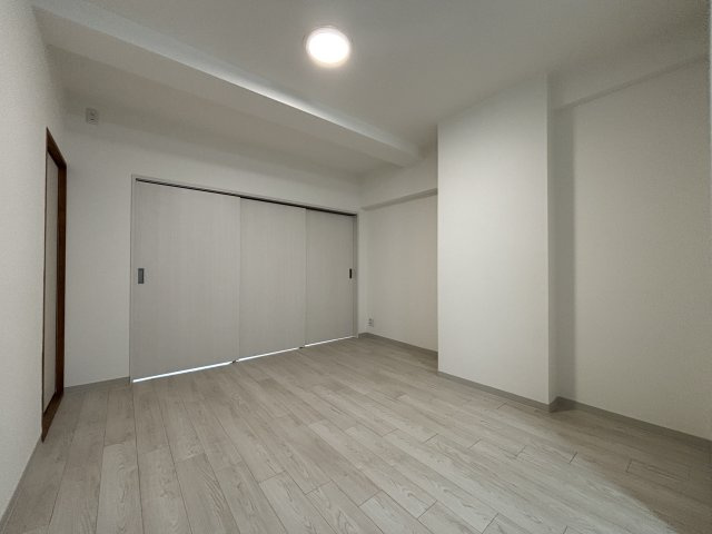 クローゼット収納