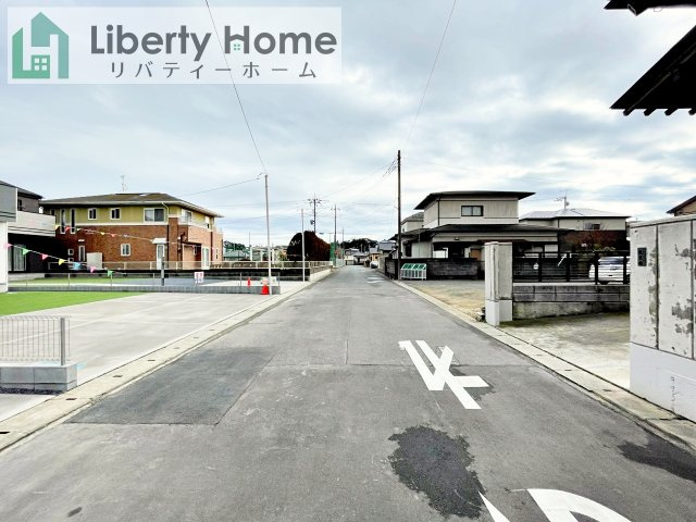 前面道路含む現地写真