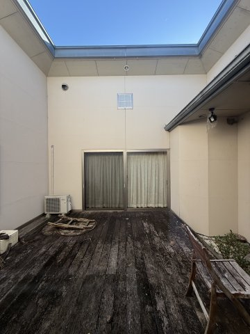 ウッドデッキ