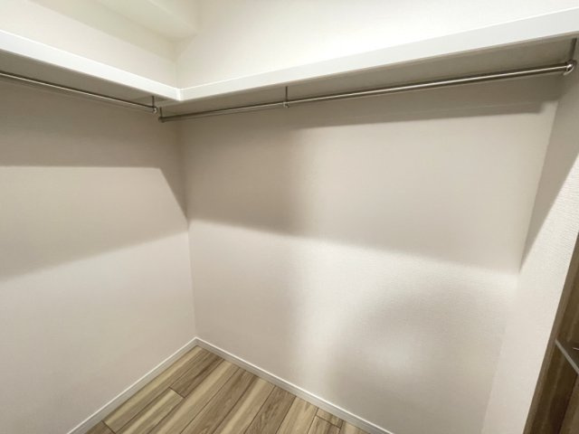 各居室に収納がついており、家族で使い分けしやすくなっています。　
