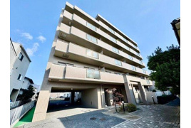 サーパス川内南の外観