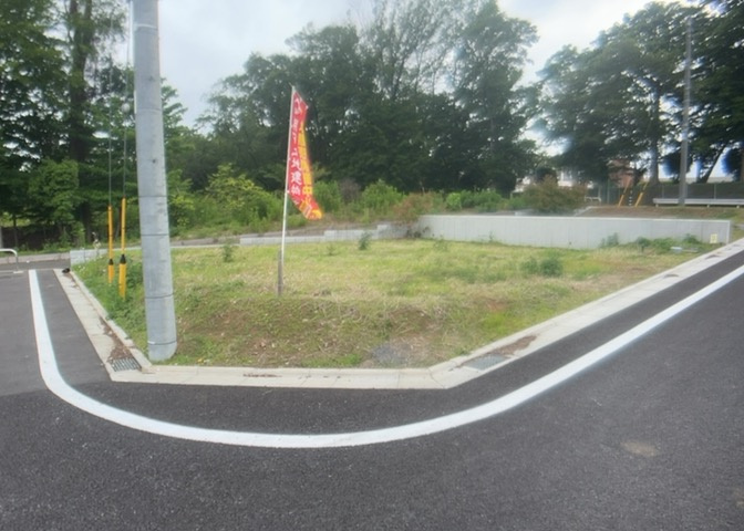 最寄り駅が近いなどの交通アクセスが良い土地だと暮らしやすいですよね。通勤・通学の観点から土地を選ぶことも大切です！自身や家族のライフワークからあったの物件を探しましょう！当社営業がお力になります！