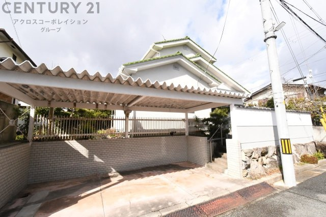 外観：328000488671