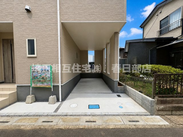雨風から愛車を守るビルトイン車庫