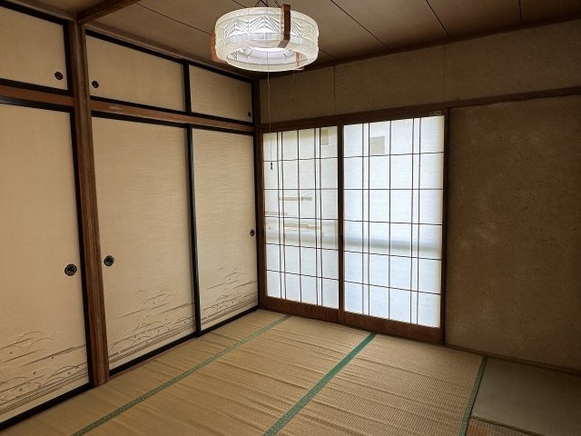 2階和室　6帖西側